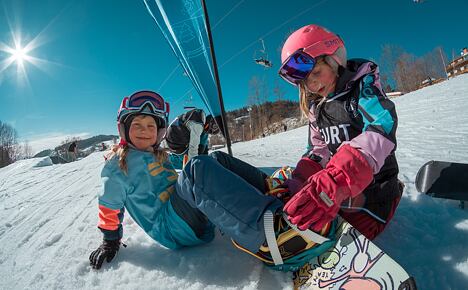 Jak vybrat snowboardovou výbavu pro malé snowborďáky?